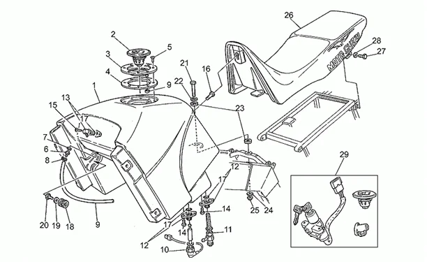 Réservoir carburant-selle