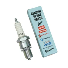 SPARK PLUG NGK B8ES "PIAGGIO GENUINE PART" 50 GILERA SMT, RCR, MOTO-GUZZI V65, NEVADA, STRADA  -847085-