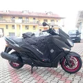 TABLIER COUVRE JAMBE TUCANO POUR SUZUKI 400 BURGMAN 2017> (R188PRO-X) (TERMOSCUD PRO 4 SEASON) (SYSTEME ANTI-FLOTTEMENT SGAS)