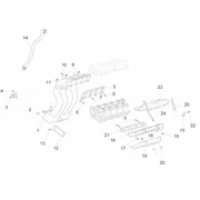 Raccords d'admission et d'échappement