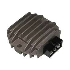 VOLTAGE REGULATOR- "PIAGGIO GENUINE PART" 125 BEVERLY, FLY, LIBERTY, MP3, X7, X8, X9, X-EVO, VESPA GTS, PRIMAVERA, VESPA SPRINT, VESPA LX/APRILIA 125 ATLANTIC, MOJITO, RS4/GILERA 125 NEXUS  -58090R5-