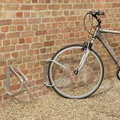 GARAGE A VELO MURAL ORIENTABLE A 180°  PRODUIT FRANCAIS
