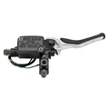 MAITRE CYLINDRE DE FREIN AV SCOOT ADAPTABLE YAMAHA 50 AEROX/MBK 50 NITRO NOIR/ARGENT DROIT  -P2R-