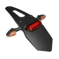 SUPPORT DE PLAQUE IMMATRICULATION AVEC FEU 50 A BOITE/MOTO ADAPTABLE DERBI 50 SENDA-R AVEC FEUX ROUGE A LEDS ET CLIGNOTANTS (L 325mm / H 45mm / L 103mm)  -SELECTION P2R-