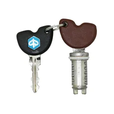 JEU DE CLES AVEC BARILLET ORIGINE PIAGGIO 125-250-400 X-EVO 2007>  -655913-