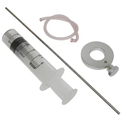 OUTIL SERINGUE MESUREUR CAPACITE HUILE DE FOURCHE (POUR CONTROLER ET RETABLIR LE NIVEAU)  -P2R-