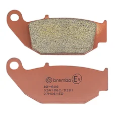 PLAQUETTE DE FREIN BREMBO POUR CF MOTO 450 NK 2024> AR/HONDA 300 CRF L 2021 AR, 125 CBR R 2018> AR/SUZUKI 125 GSX-R 2017> AR (ROUTE METAL FRITTE) -07HO61SD