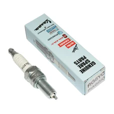 SPARK PLUG CHAMPION RG6YC "PIAGGIO GENUINE PART" COMMON TO THE MAXISCOOTER RANGE  -438073-